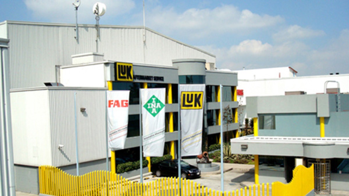 Se crea el Centro Logístico AS Autopartes y Servicios, en el Distrito Federal ubicado en Av. Henry Ford #145.